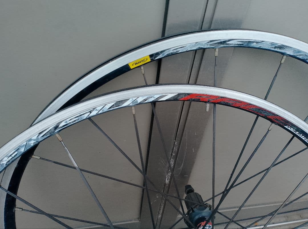 MAVIC AKSium race 700c ホィールセット