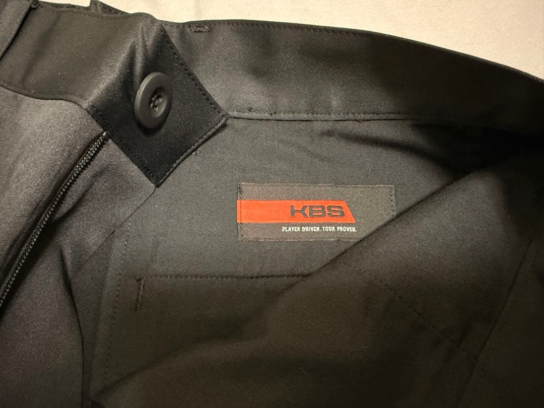 KBS ゴルフウェア ハーフパンツ 黒 ショートパンツ メンズ レディース美品
