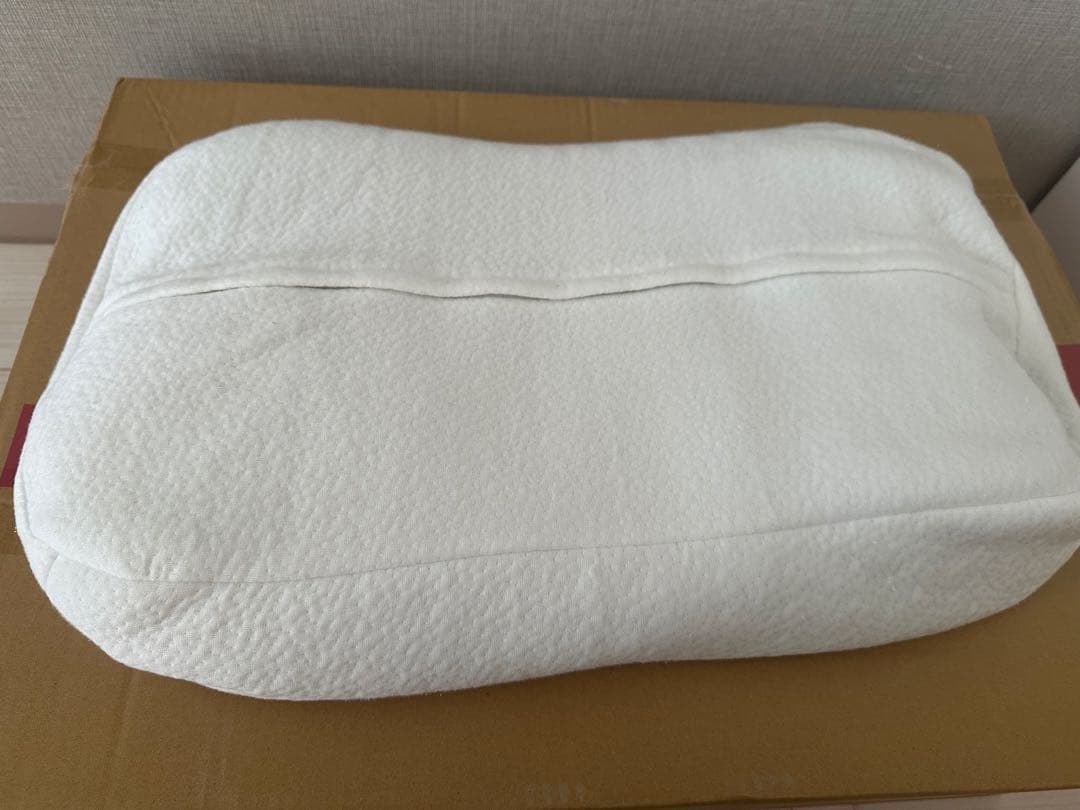 ヒツジのいらない枕　至極　スタンダード　中古