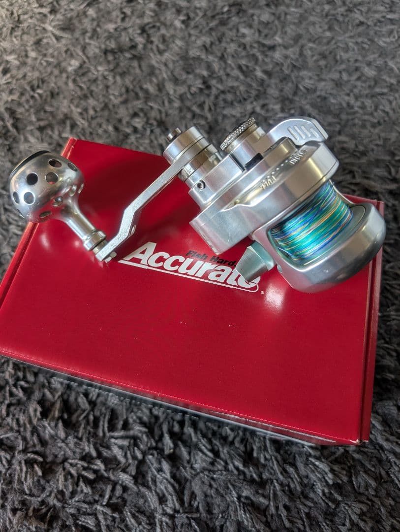 Accurate BOSS XTREME 400 NARROW ベイトリール
