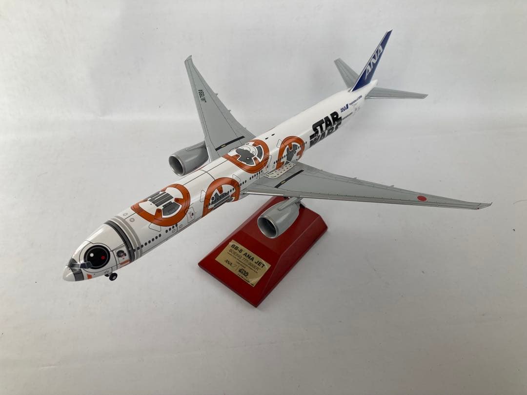 「GO」 ANA ボーイング 777 Star Wars 1/200モデル