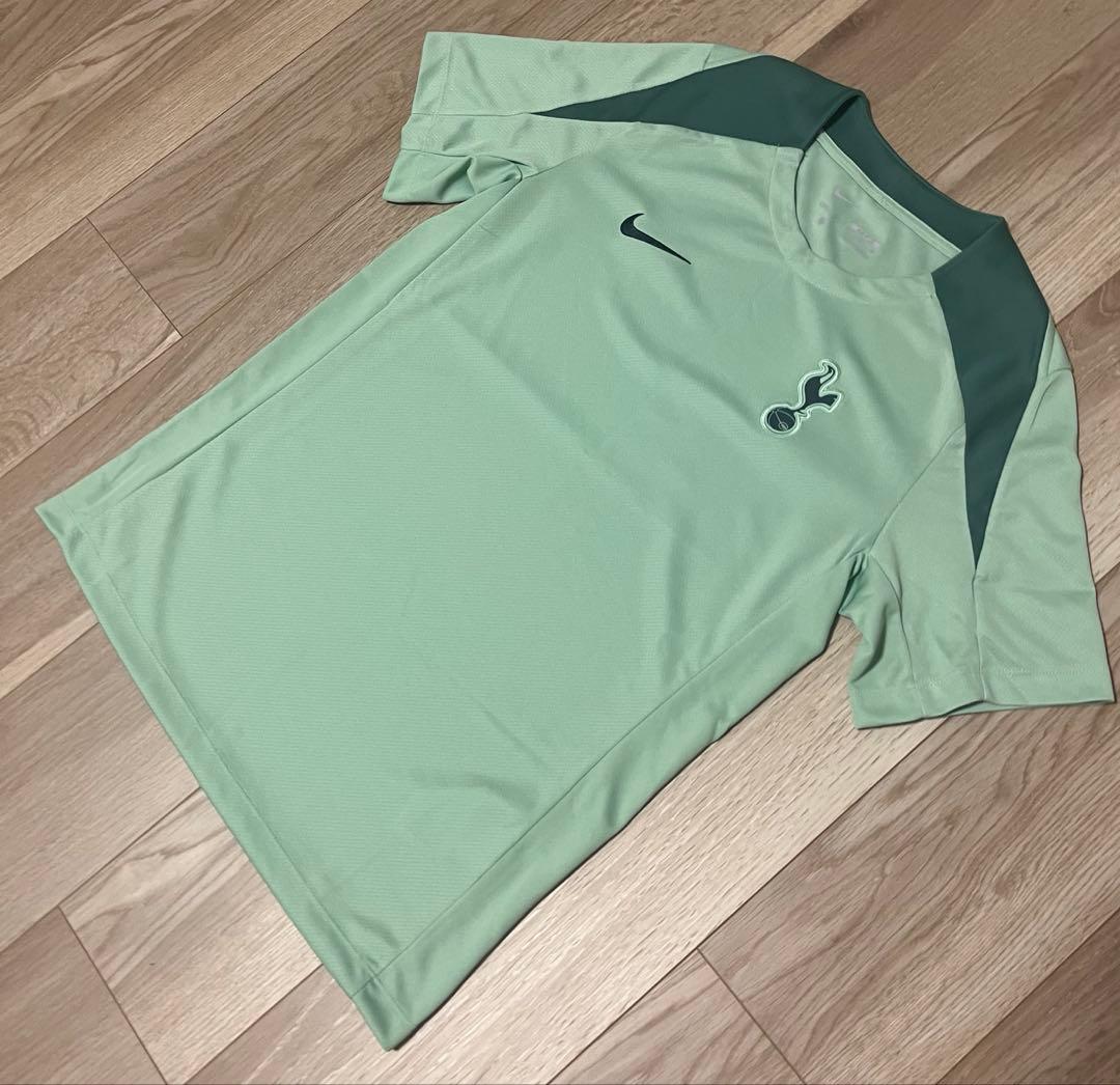 NIKE トッテナム　トレーニングシャツ　プレマッチシャツ　新品　国内M相当