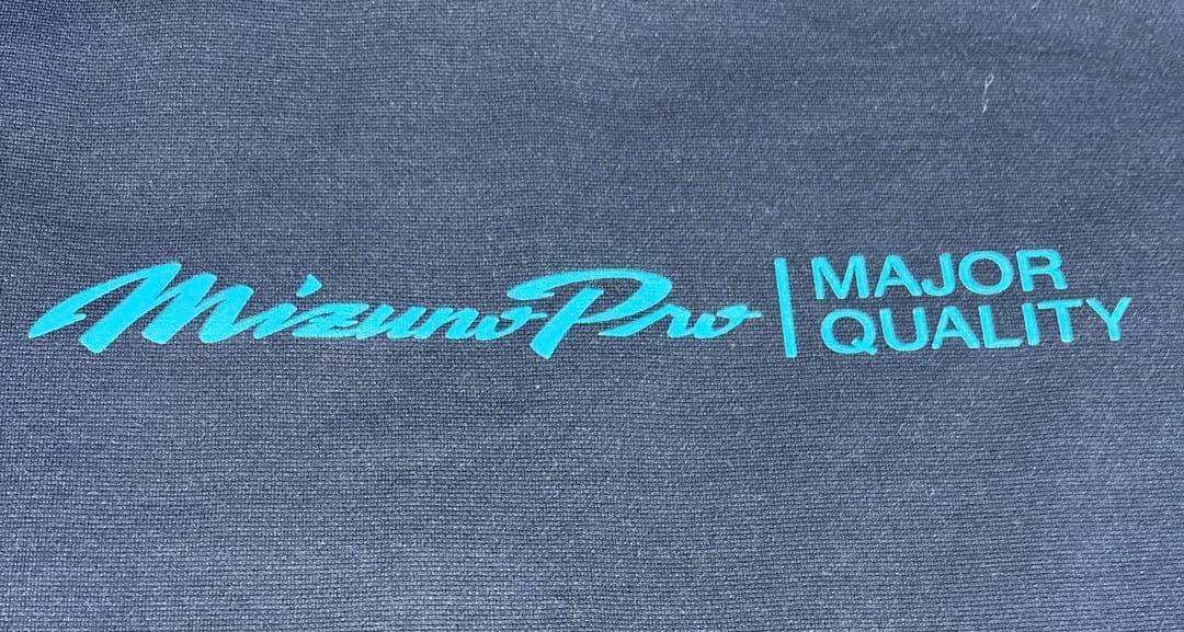 【値下げ不可】ミズノプロ ブレスサーモ スウェットシャツ MIZUNO 長袖