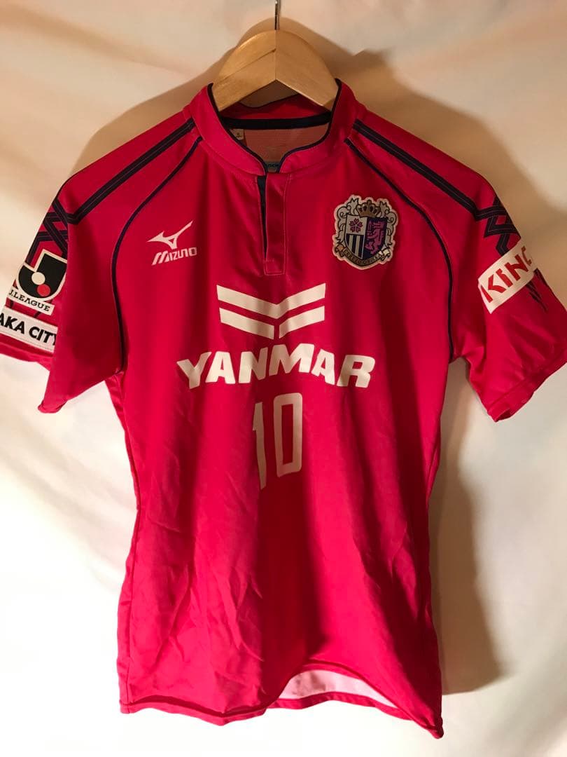正規品PUMA セレッソ大阪「10」ディエゴ・フォルラン 半袖 S ユニフォーム
