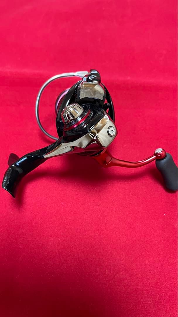 DAIWA 18 月下美人 MX LT 2000S-P