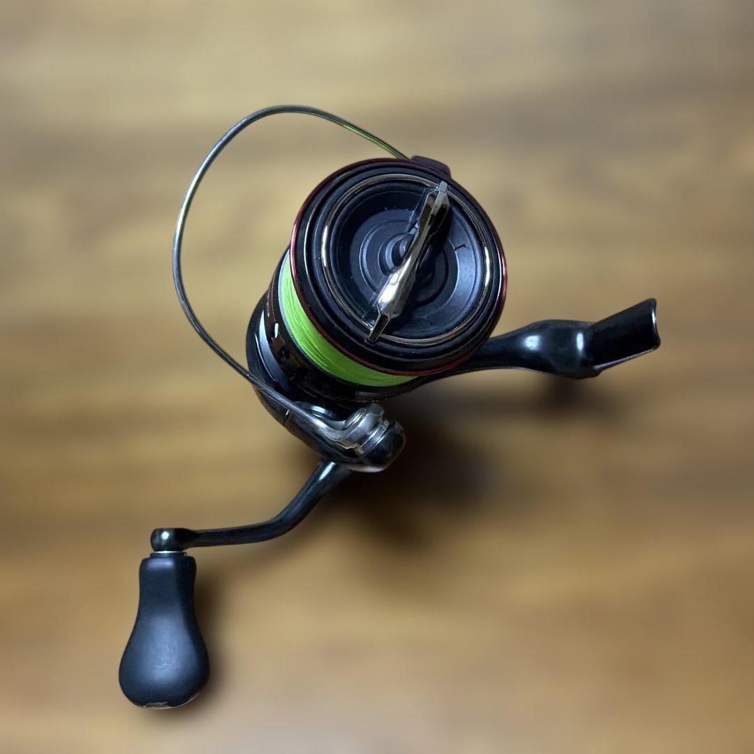 新品未使用　シマノ20ヴァンフォード2500Sおまけ付き