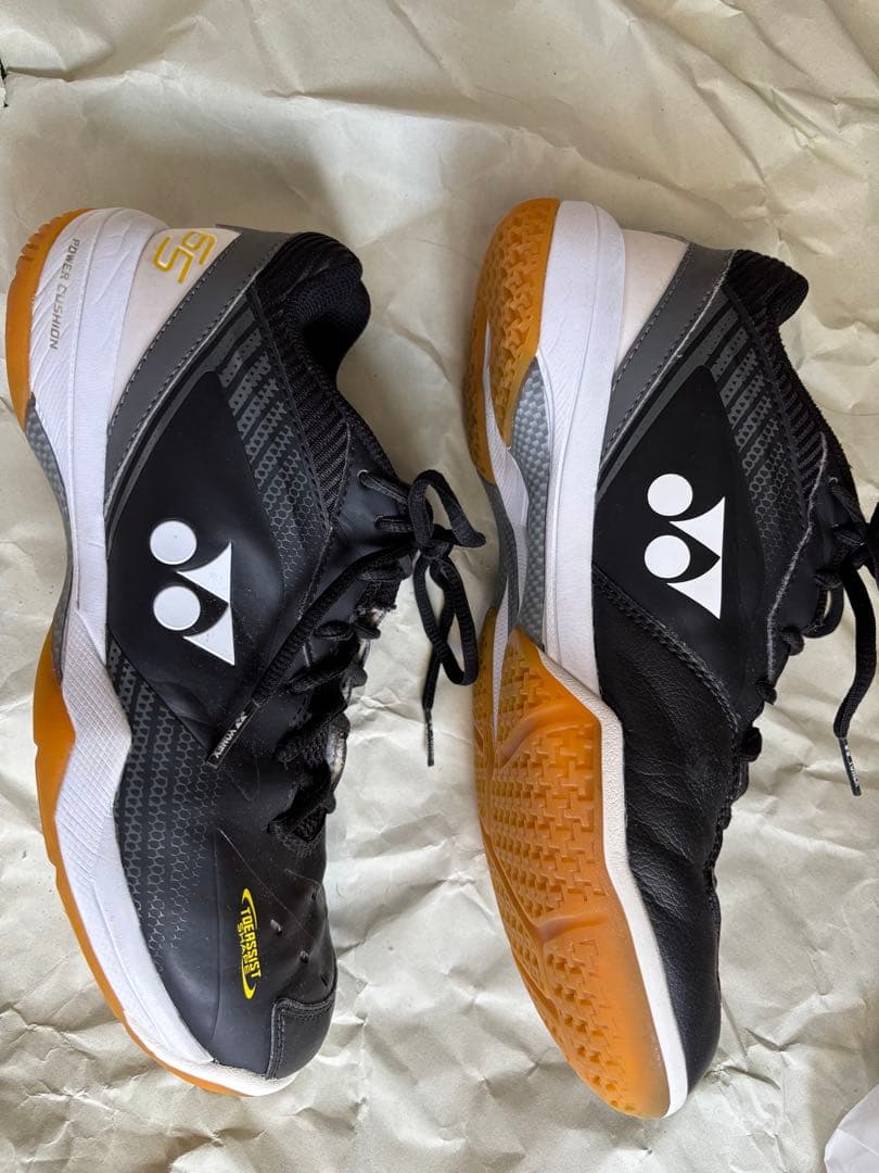 YONEX バドミントンシューズ パワークッション 65Z ブラック