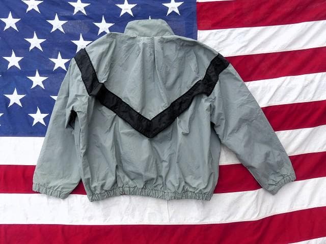 米軍実物　ARMY　PFU ジャケット　S-S トレーニングジャケット　 P52