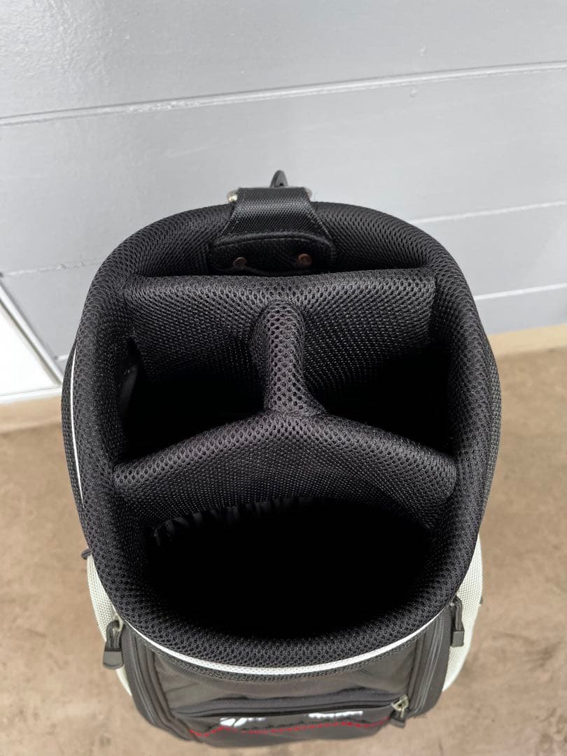 TaylorMade テーラーメイド アスリート 　中古　ゴルフ キャディバック