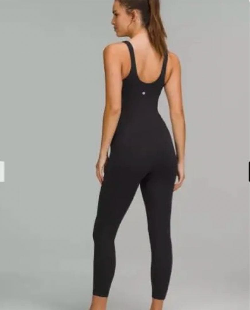 Lululemon Align™ ボディスーツ 25 インチ ブラック