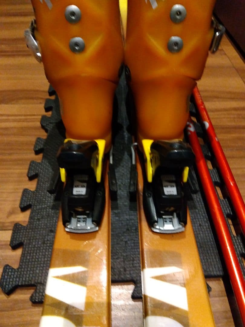 高級【ハイエンド】 SALOMON 男女兼用 スキーセット メンテ・WAX済み✔