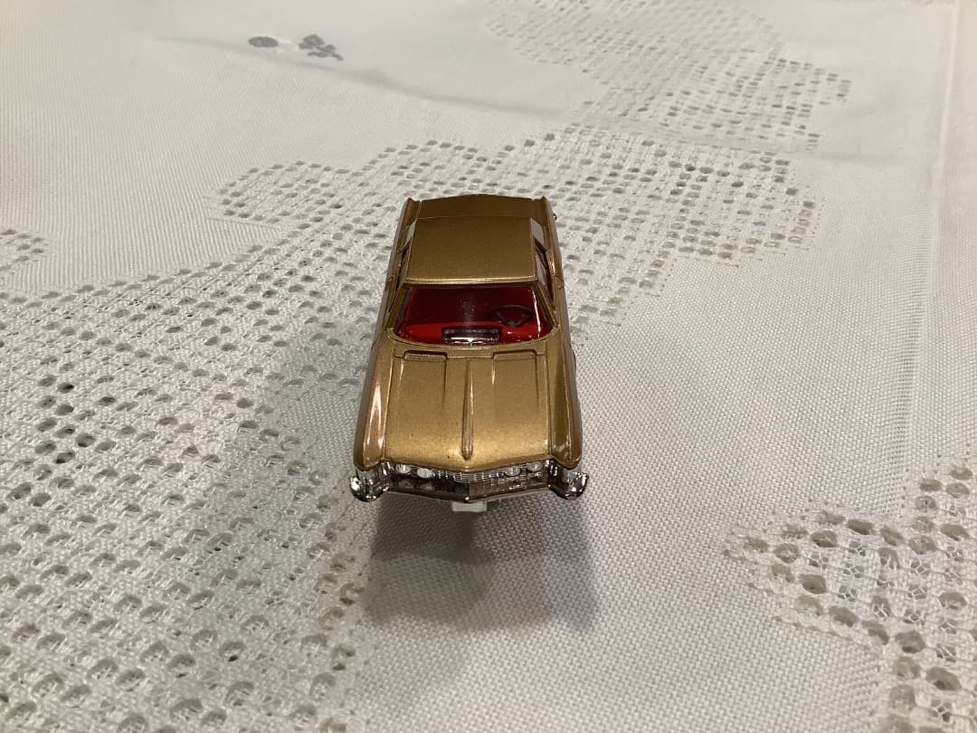 美品　コーギートイズ　BUICK RIVIERA ミニカー