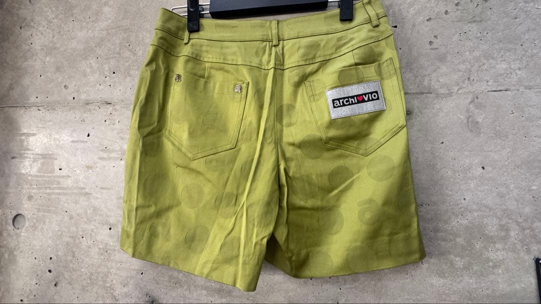 アルチビオarchivioレディースゴルフハーフ40パンツ オリーブグリーン