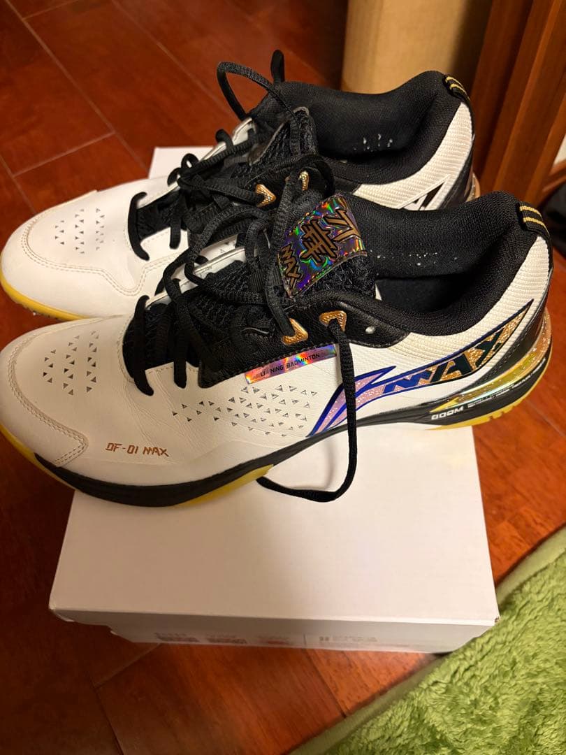 【渡辺勇大選手使用モデル】 LI-NING AYAU003 バドミントンシューズ