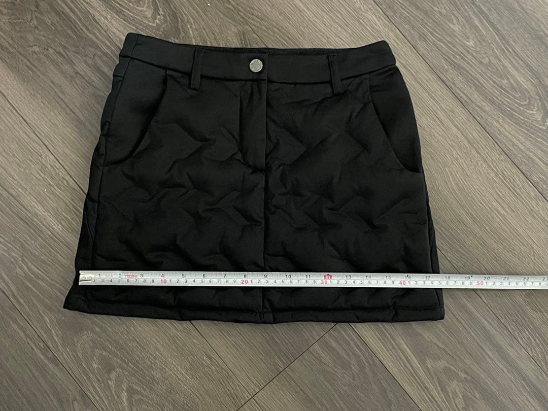 【美品】DESCENTE GOLF ダウン　スカート デサント 中綿　SS