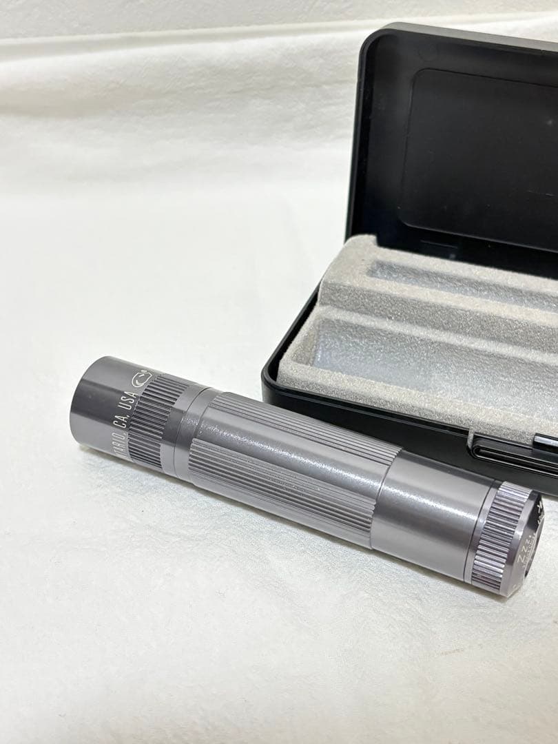 MAGLITE LED XL1200 懐中電灯 ケース付き