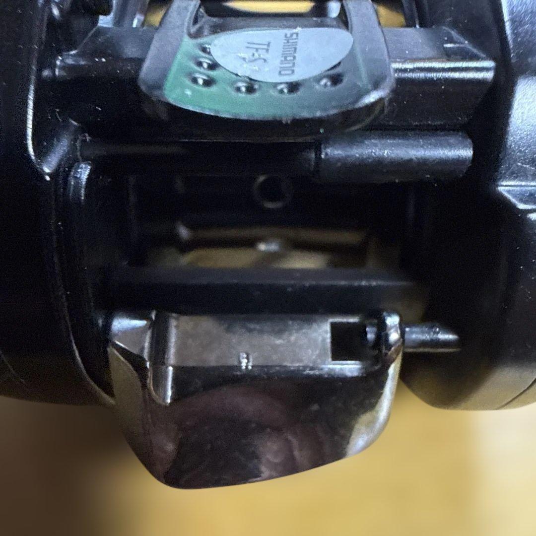SHIMANO ANTARES DCMD 右ハンドル。 バリアルハンドル付き