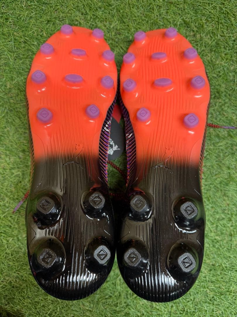 【新品】 PUMAプーマ フューチャー8アルティメット HG/AG 27.5cm