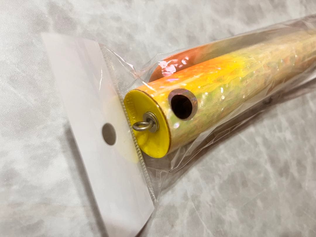 トミポップ