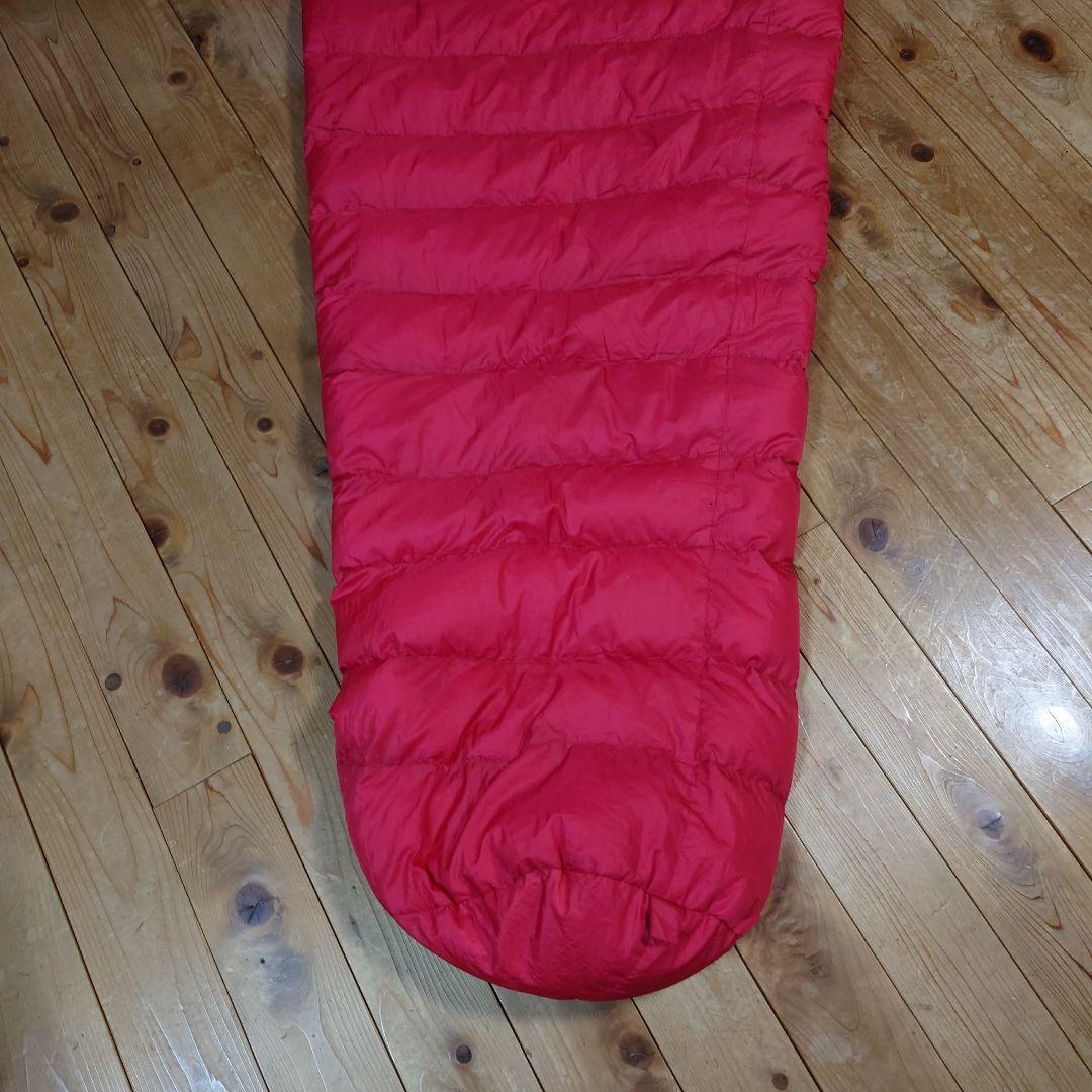 イスカ ISUKA DOWN PLUS TYROL-K 夏用温度 : 6℃