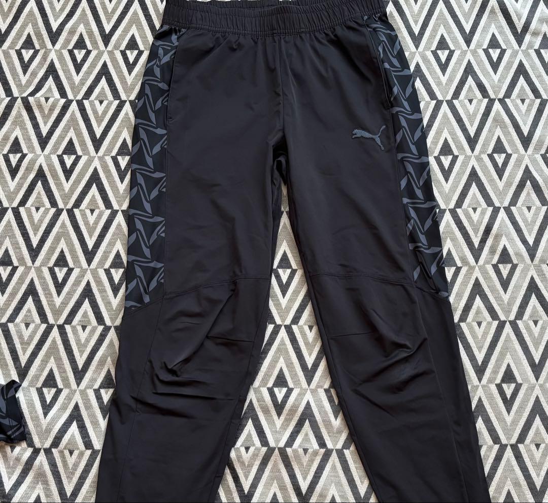セットアップ　PUMA トレーニング　ドライセル　サッカー　フットサル　ピステ