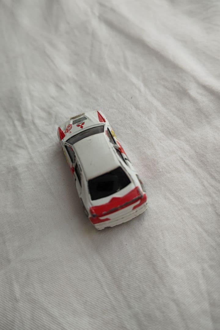 トミカ ミツビシ レースカー