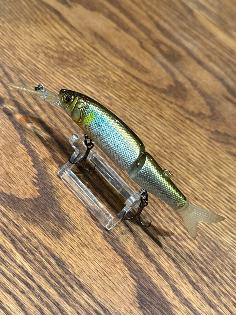 美品・ジャッカル・マガロン・スペアテール・ルアーセット
