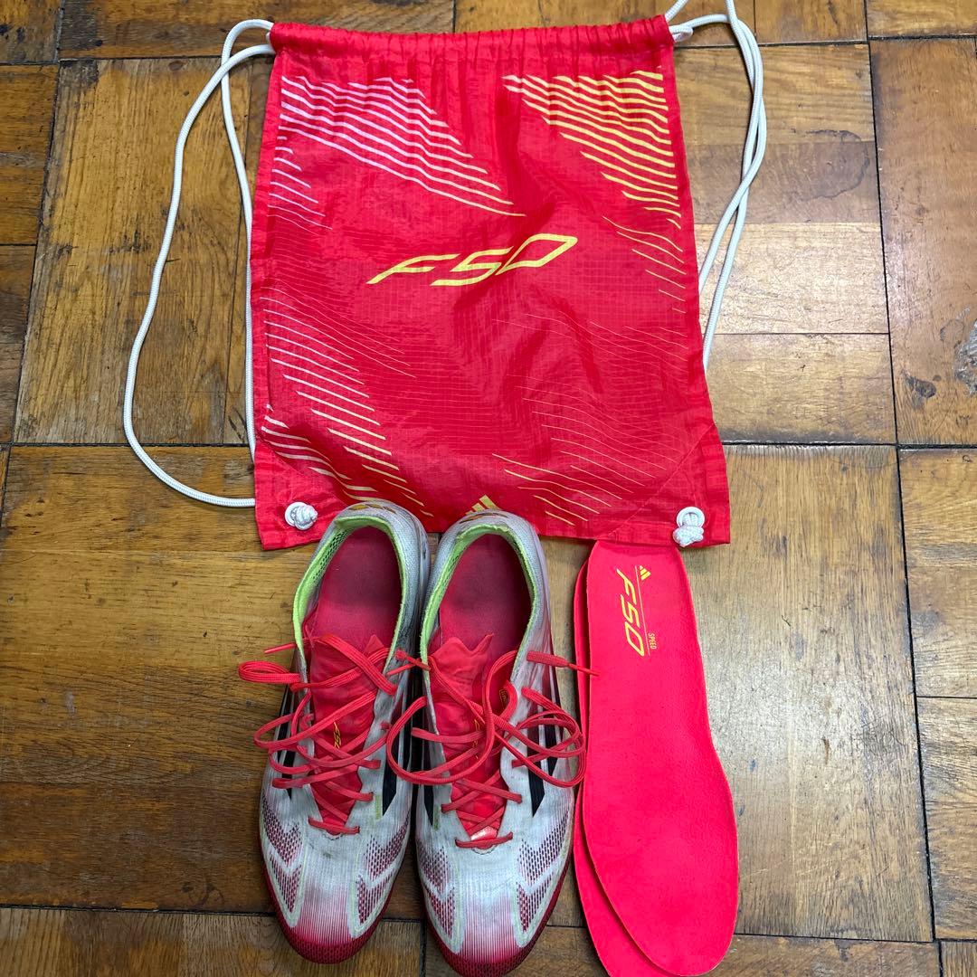 シューズ adidas