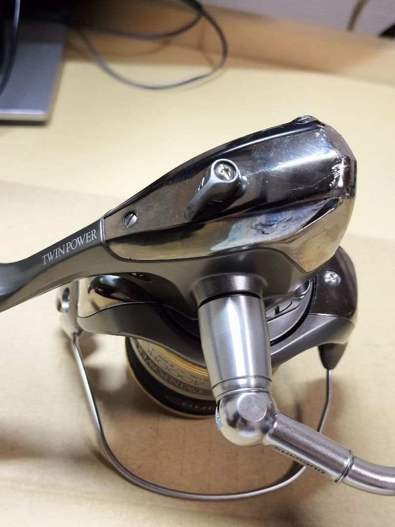 SHIMANO TWIN POWER 4000HG スピニングリール
