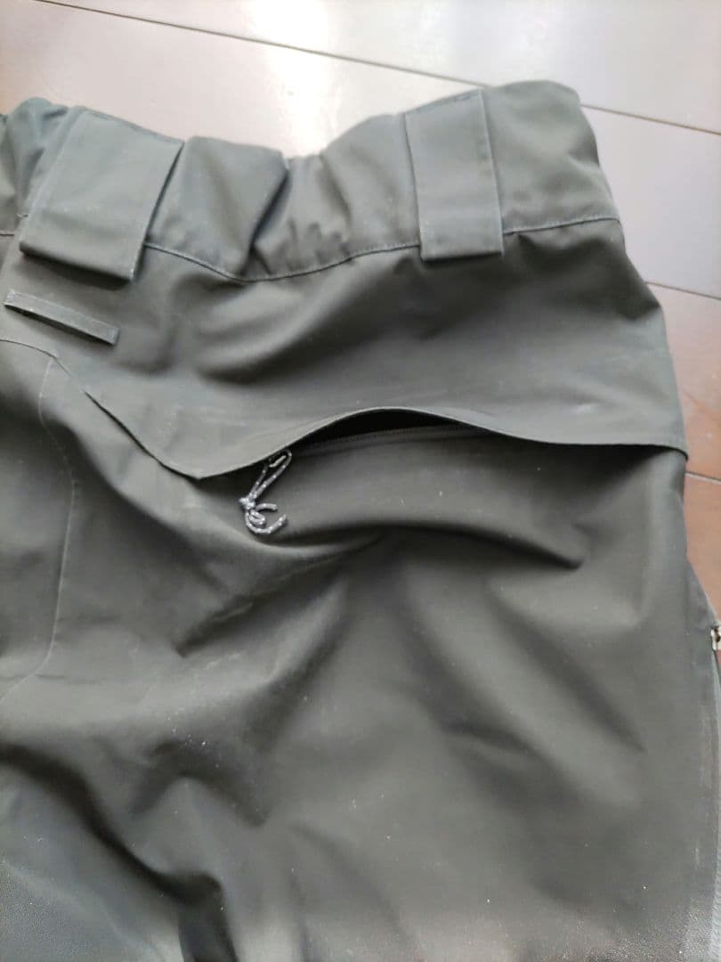 patagonia スノーボードウェア S ブラック