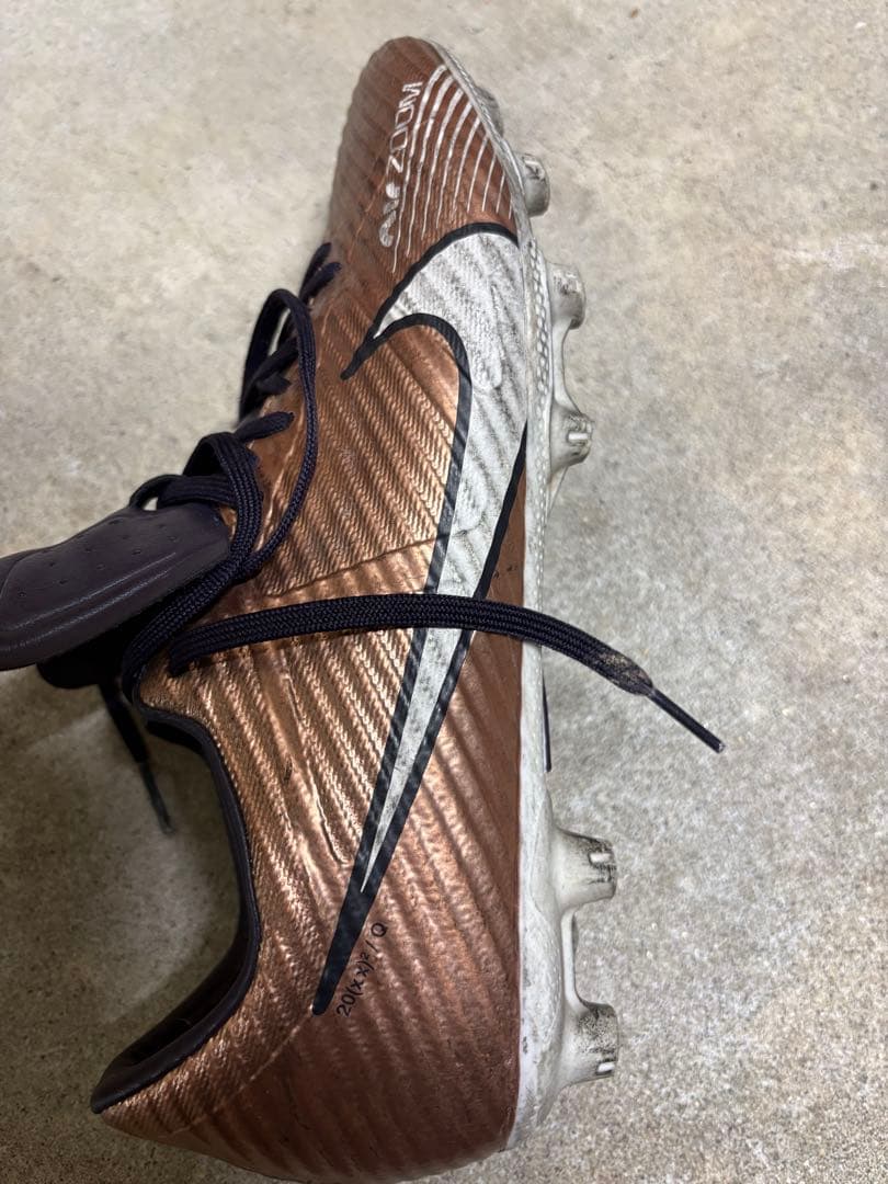 Nike Mercurial サッカーシューズ ブロンズ