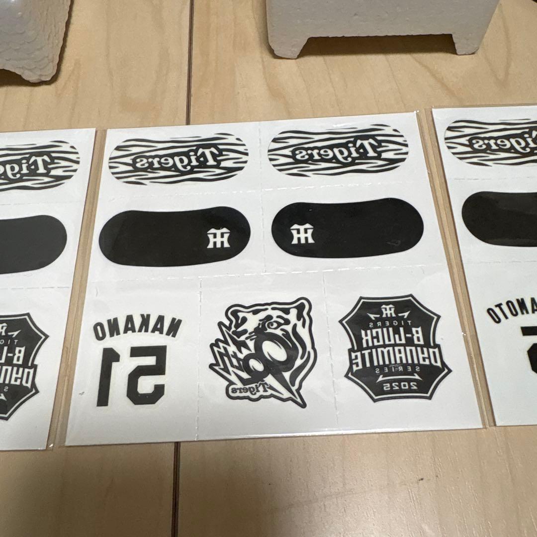 阪神タイガース チャンピオンリング2個セット キャップ ステッカー