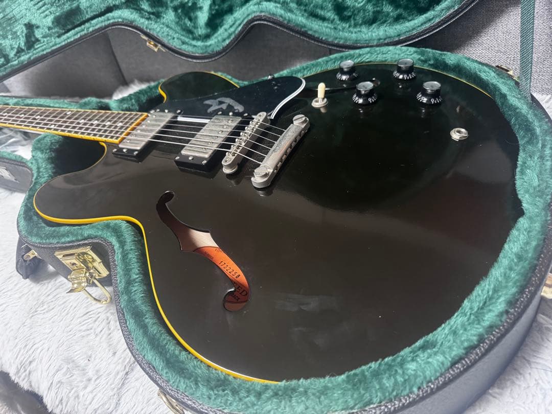 セミアコ　EDWARDS E-SA-160LTS エレキギター