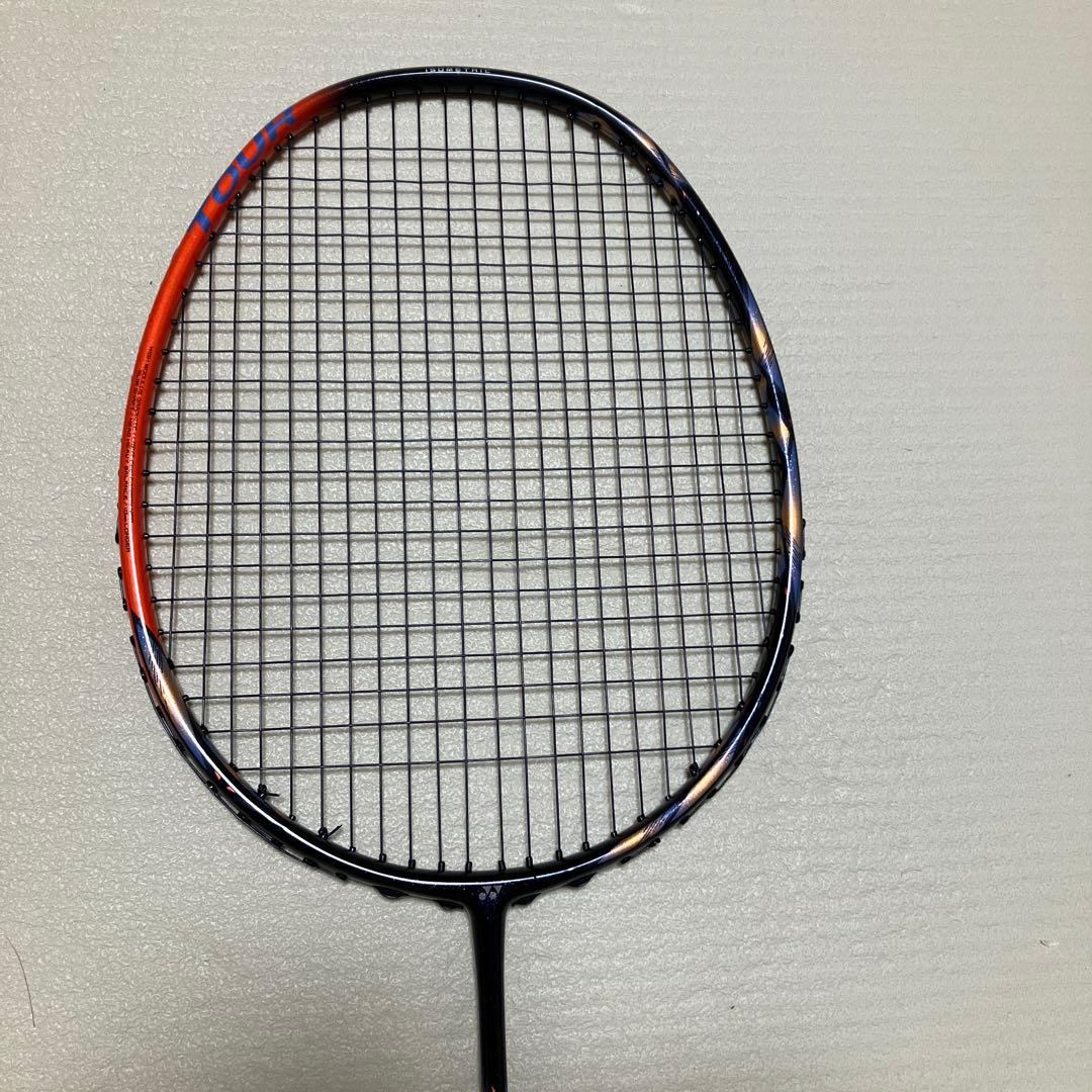 超美品！！　YONEX ASTROX77 TOUR 3ug5