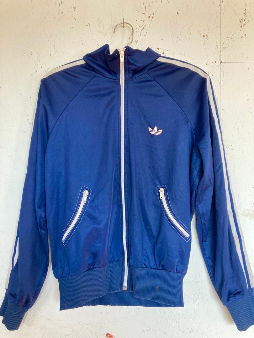 adidas vintage トラックジャケット　曲がりポケット