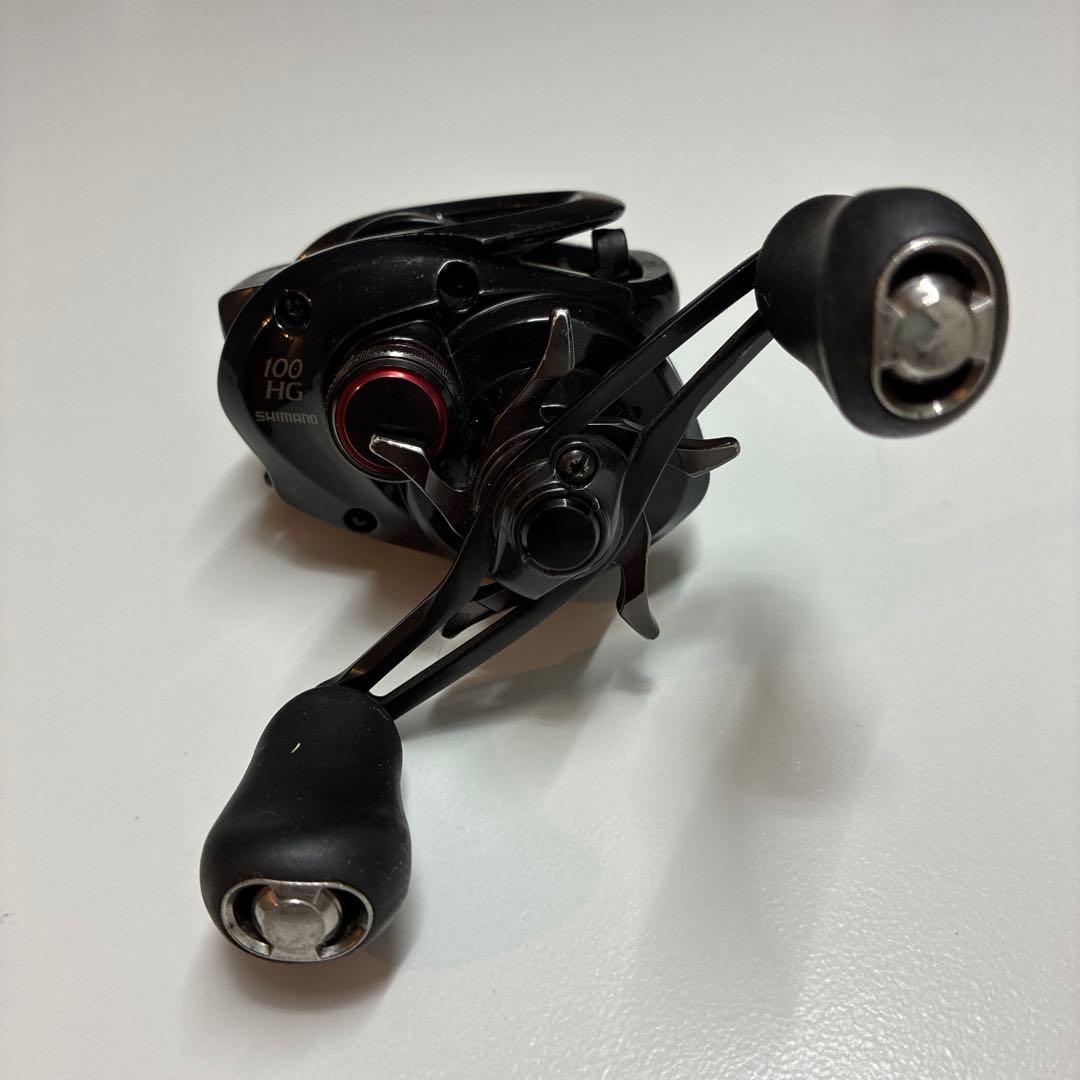 SHIMANO 17 スコーピオン DC（右）