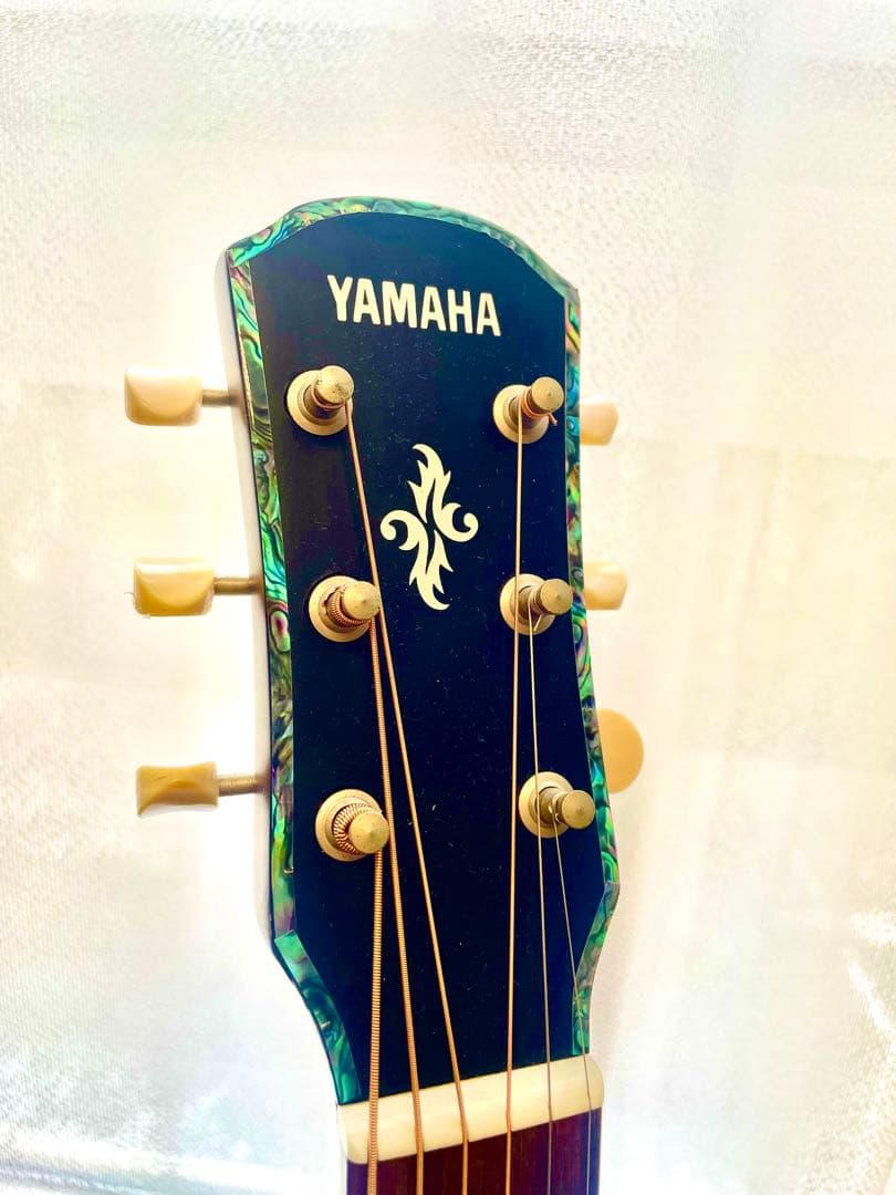 YAMAHA APX-T2 ミニエレアコ　弦高調整済み