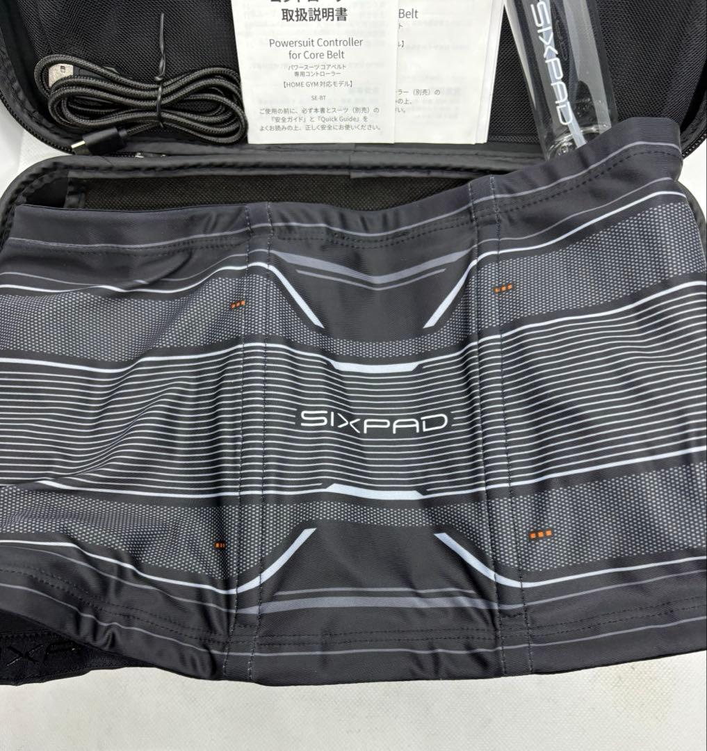 【三連休特別価格】【美品】SIXPAD パワースーツ コアベルト M