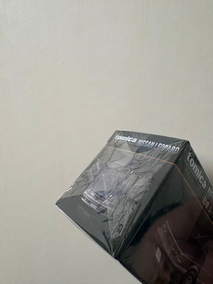 未開封品 トミカ プレミアム 日産レパード TOMIKA