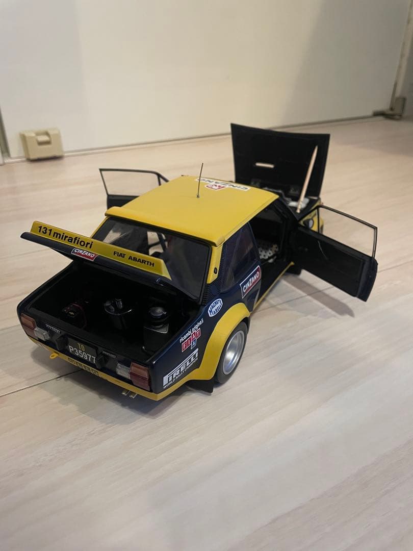 kyosho FIAT 131 abarth ミニカー 1/18