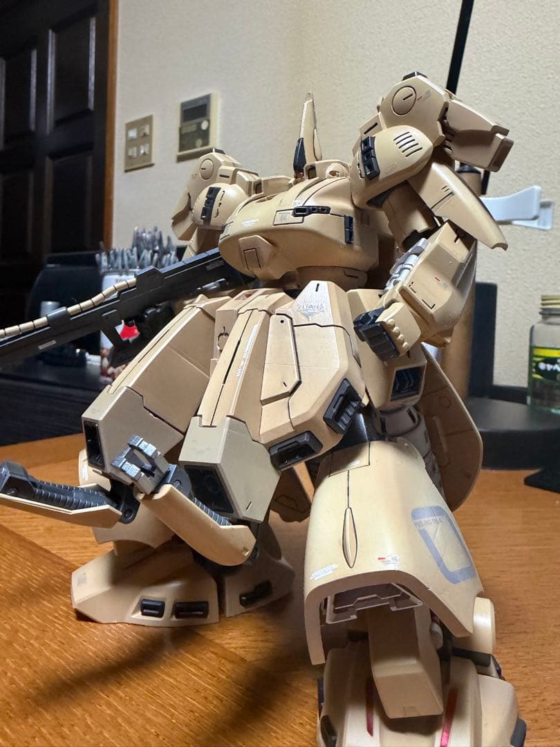 1/144 THE-O ジオ　塗装済み完成品