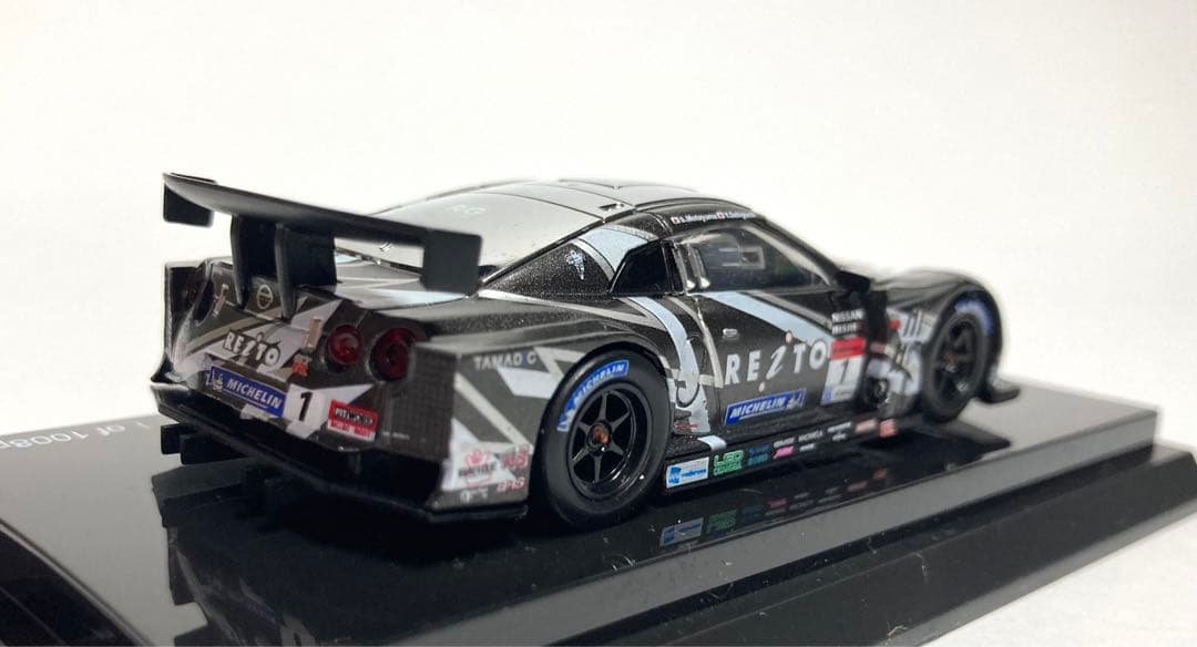 京商 1/64 SMC13 REITO MOLA GT-R LAUNCH R35