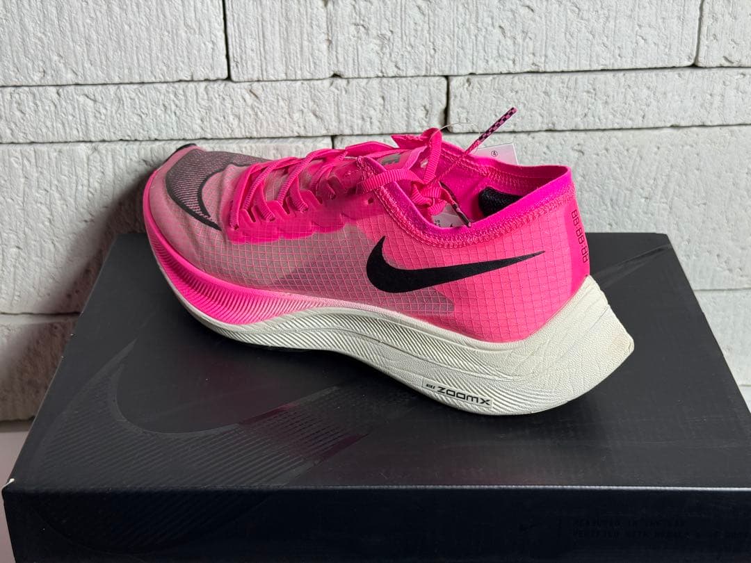 NIKE ズームX ヴェイパーフライ　NEXT% 26.5cm