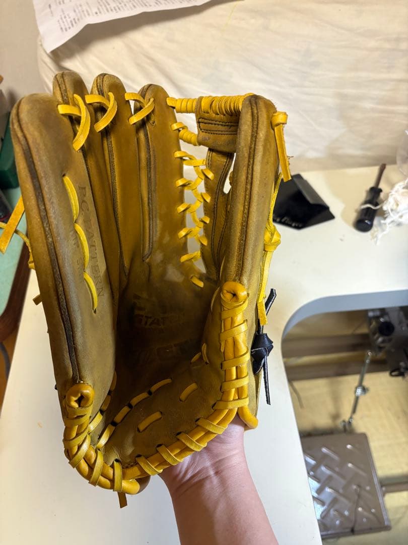 ZETTプロステータス軟式外野手用左投げ　リペア品