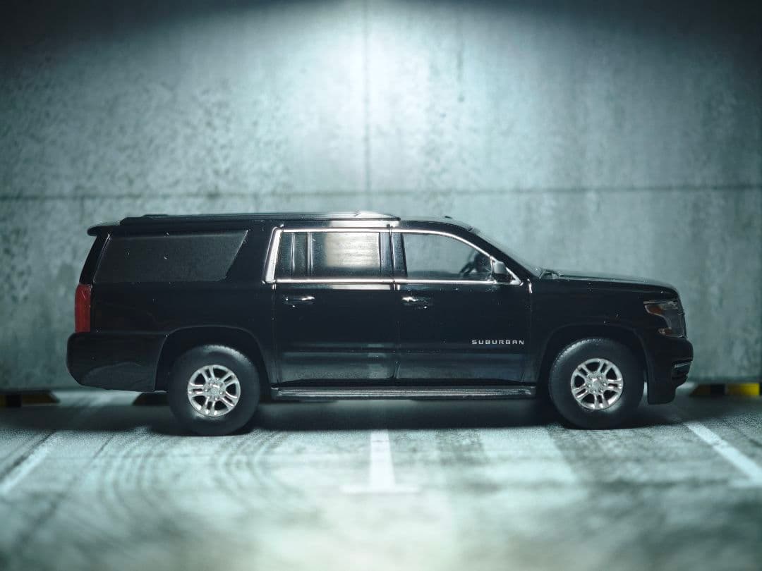 【2台セット】596model Chevrolet Suburban ブラック
