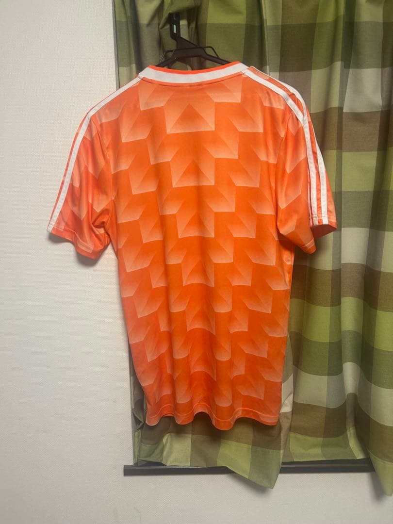 adidas オランダ代表 シャツ オレンジ