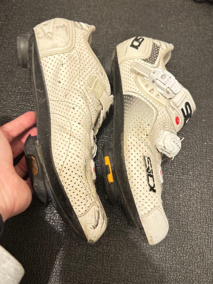 SIDI wire carbon メッシュタイプ　ホワイト　45サイズ