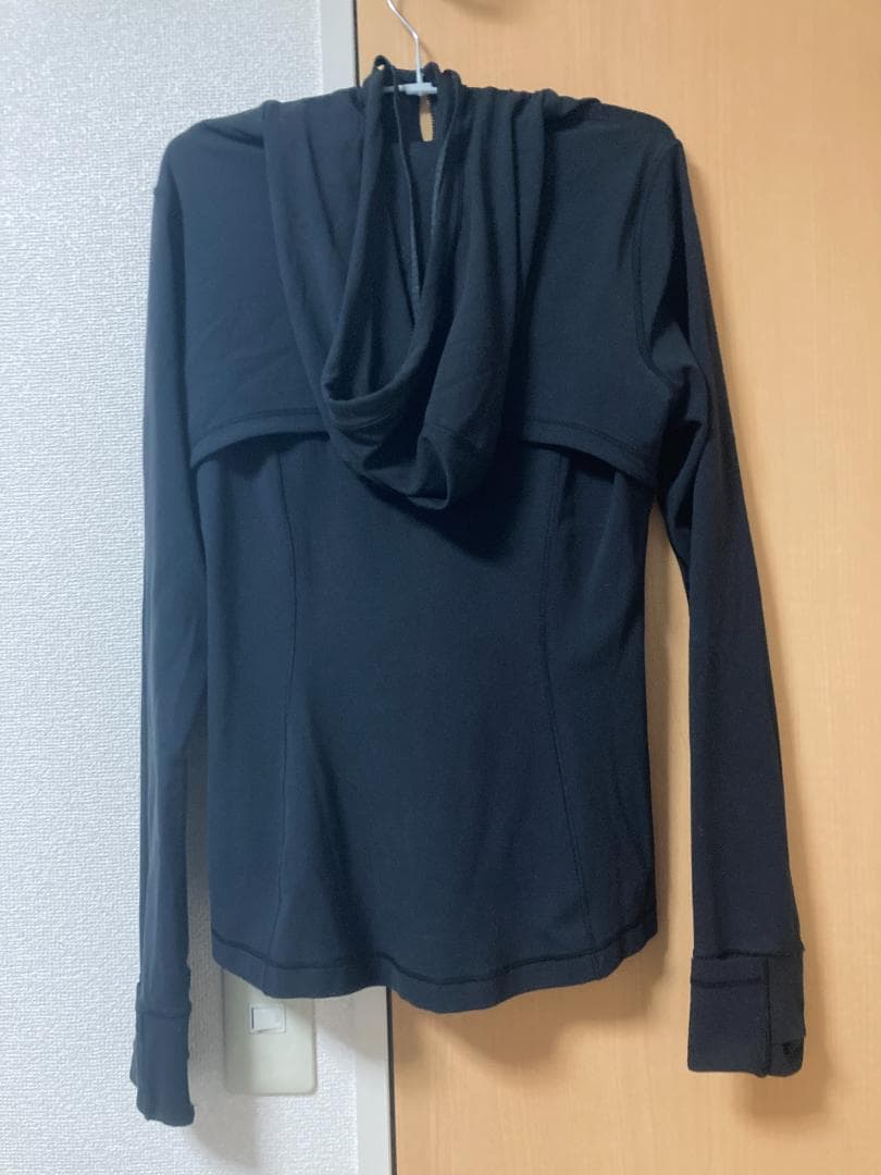 サイズ10 ルルレモン フード付き Define ジャケット Nulu
