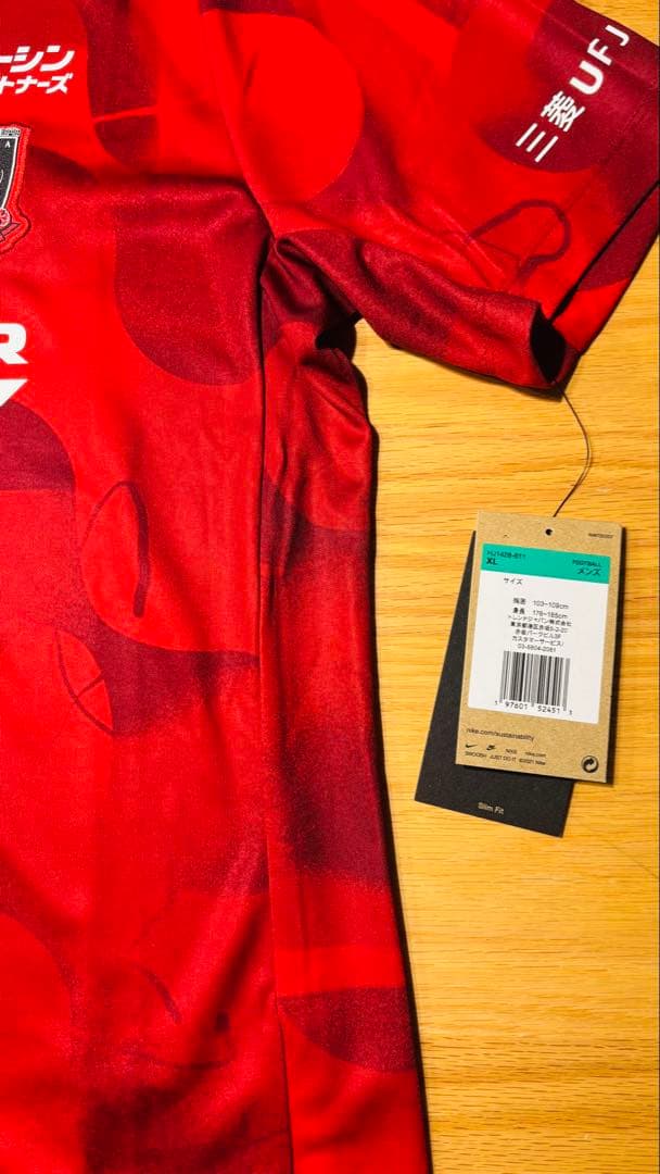 新品未使用　浦和レッズ 2025 プレマッチトップ 半袖　XL　練習着　NIKE