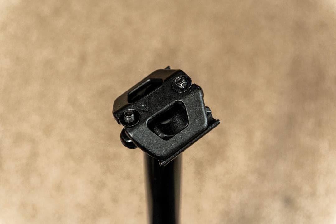 OneUp V3 30.9mm 180mm ドロッパーシートポスト